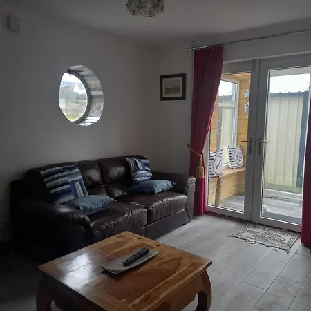 Wild Atlantic Way Fab Sea Views In Seatardis 2 Bedroom Self Contained Let F92d5x4 * Letterkenny